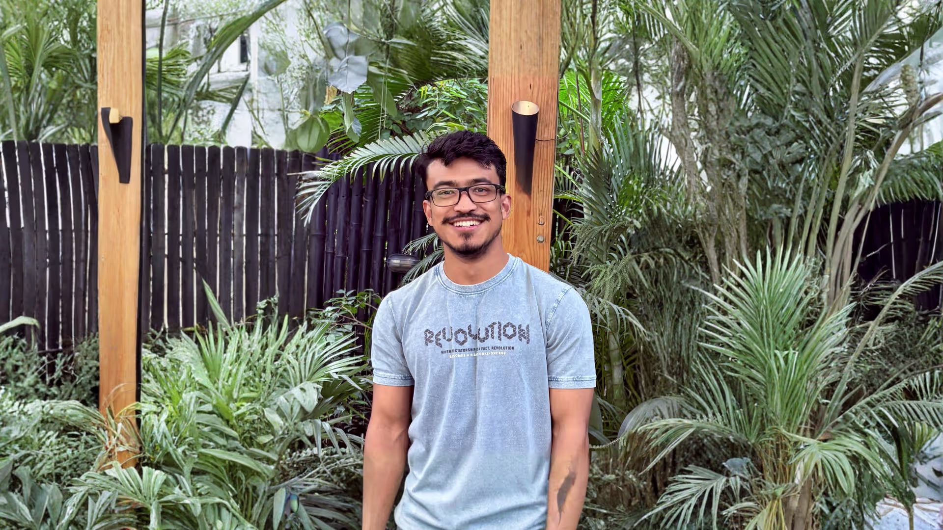 マニッシュ・シヴァバクティ